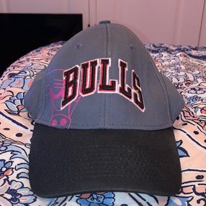 Bulls hat